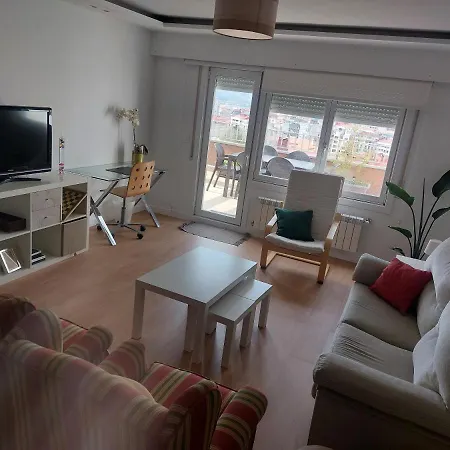 Atico Con Terraza
