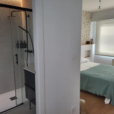 Atico Con Terraza